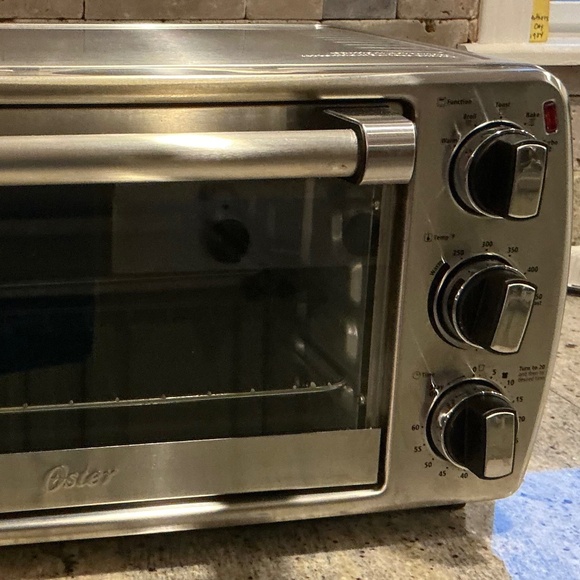 Oster Stainless Steel 6 Slice Toaster Oven – Bake Broil Toast Warm, Turbo, Works - Picture 1 of 14